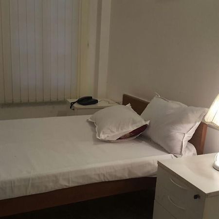 Park Banjara Guest House Hyderabad Exterior foto